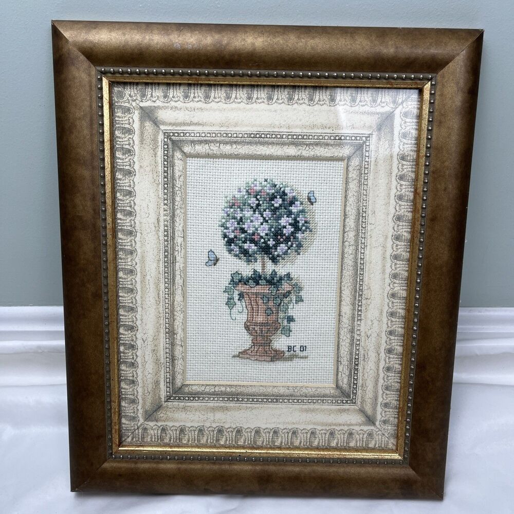 VTG 2000s Framed Dimensions Topiary Welcome Finished Cross Stitch Todd Trainer